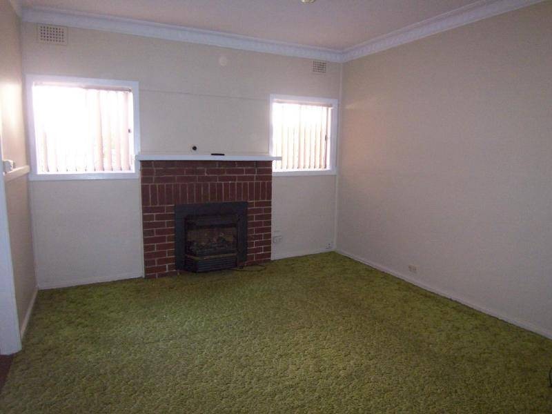 148 Sutton Street, Cootamundra NSW 2590