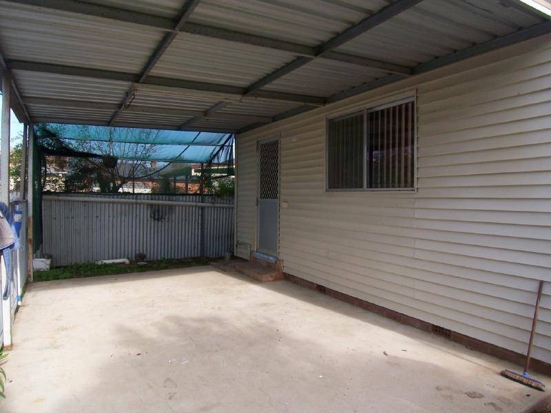 148 Sutton Street, Cootamundra NSW 2590