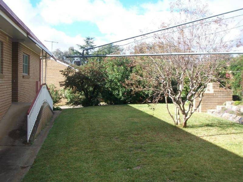 11 Campbell Street, Cootamundra NSW 2590