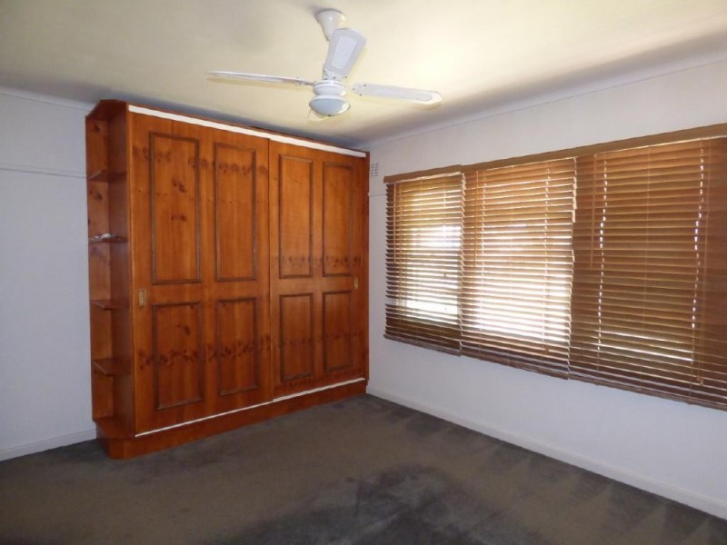 38 Hay Street, Cootamundra NSW 2590