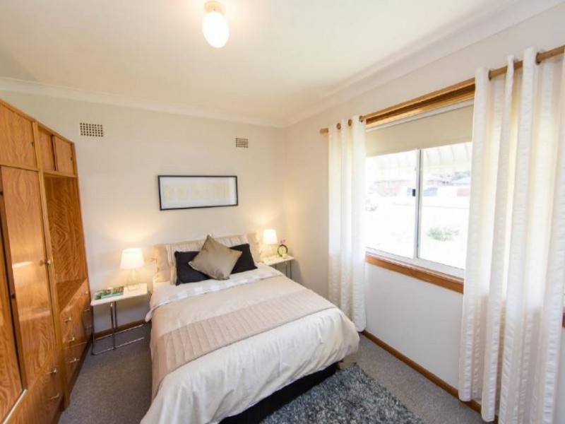 50 Ursula Street, Cootamundra NSW 2590