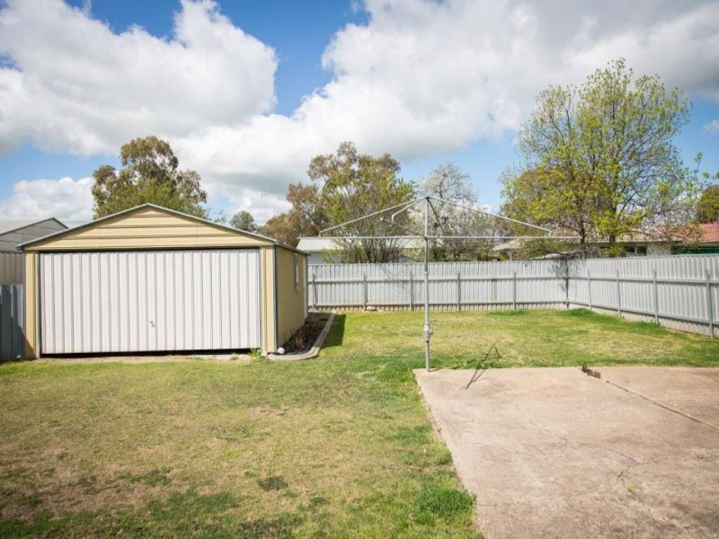 50 Ursula Street, Cootamundra NSW 2590