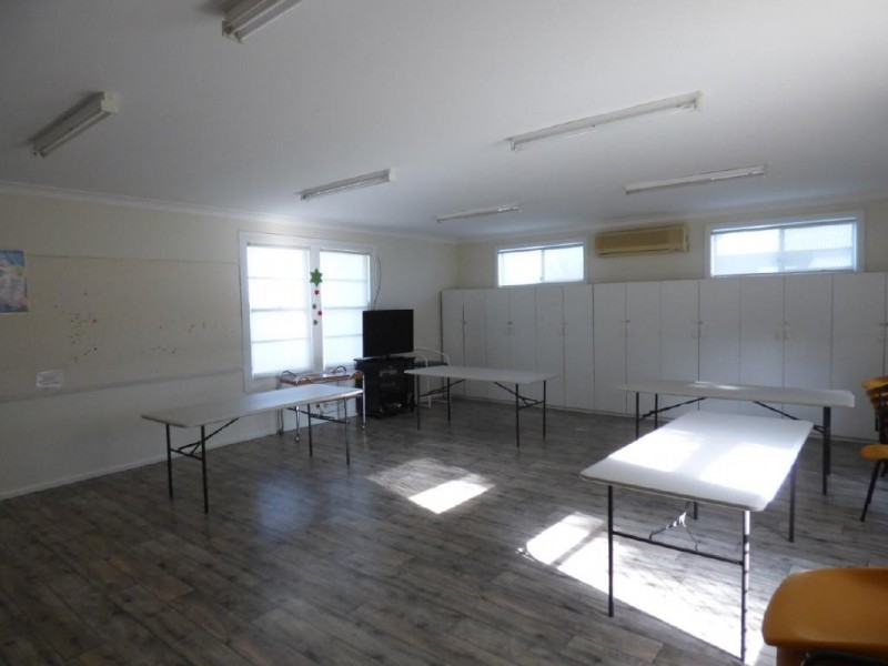 2-4 Cooper Street, Cootamundra NSW 2590