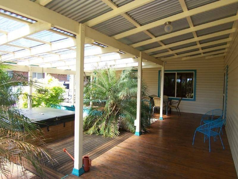 27 Queen Street, Cootamundra NSW 2590