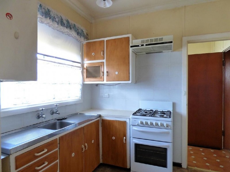 192 Sutton Street, Cootamundra NSW 2590