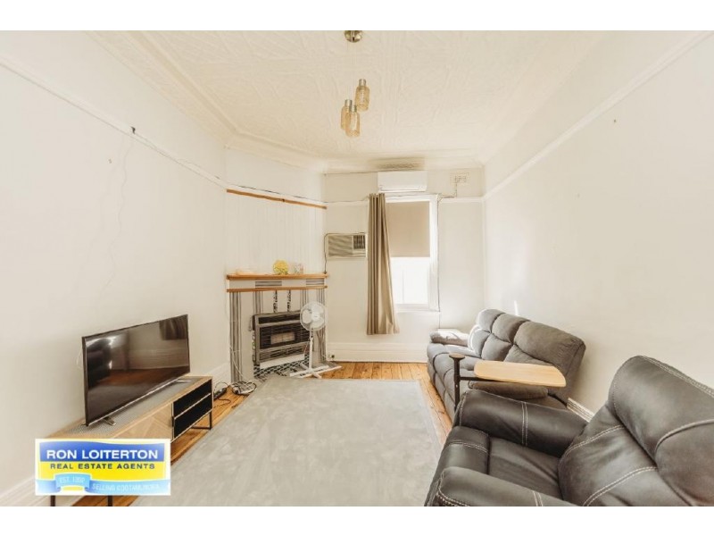 6 Justin Street, Cootamundra NSW 2590
