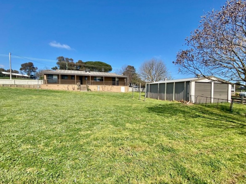 137 Swift Street, Harden NSW 2587