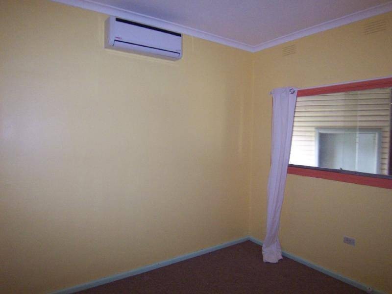 38 Ursula Street, Cootamundra NSW 2590