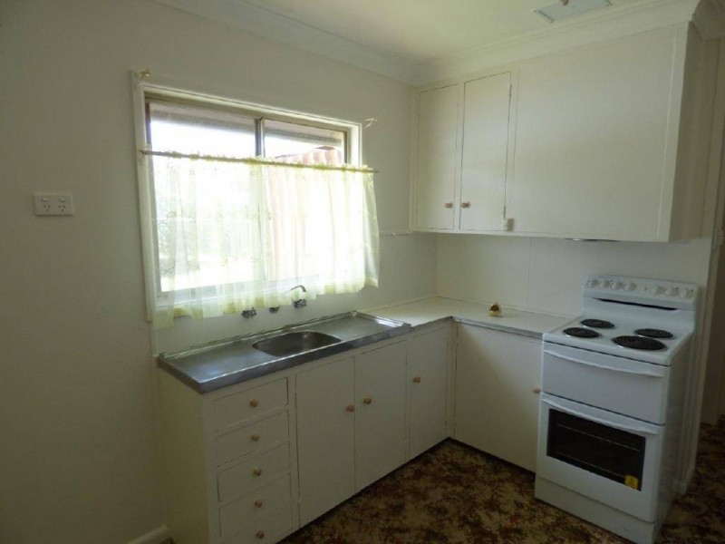 31 Wall Avenue, Cootamundra NSW 2590