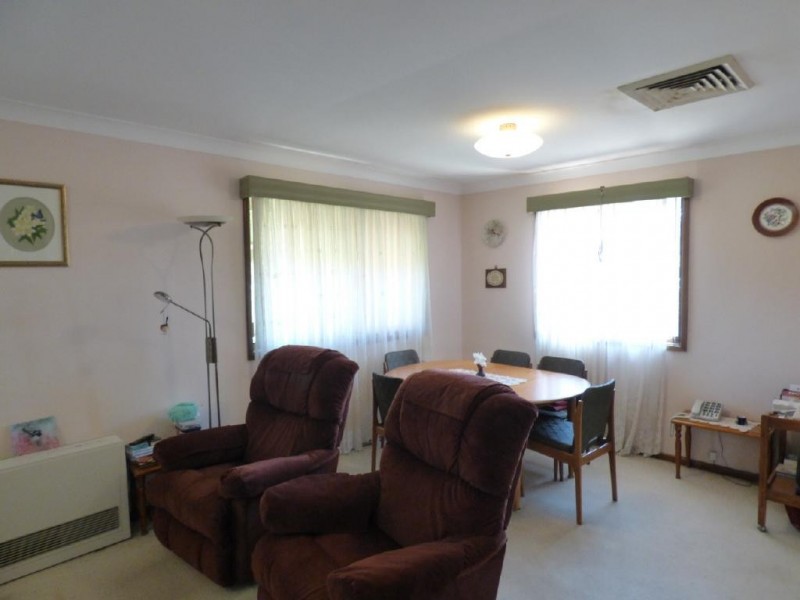 19 Byrne Street, Cootamundra NSW 2590