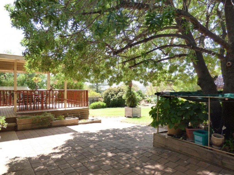 19 Byrne Street, Cootamundra NSW 2590