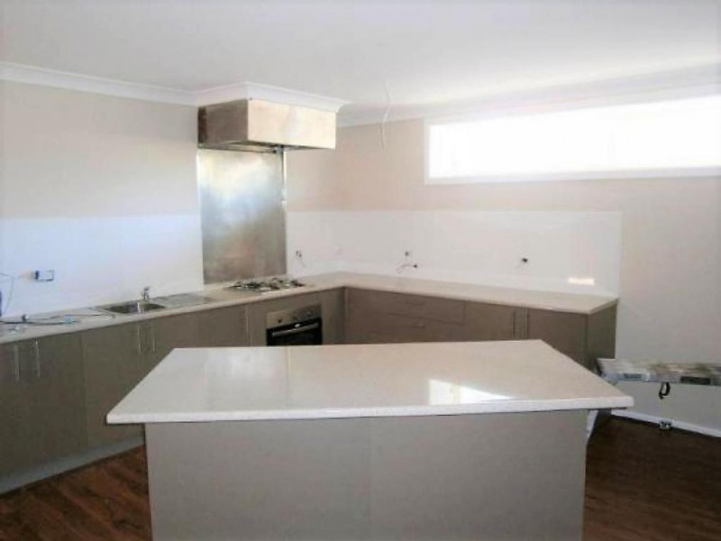 94 Temora Street, Cootamundra NSW 2590