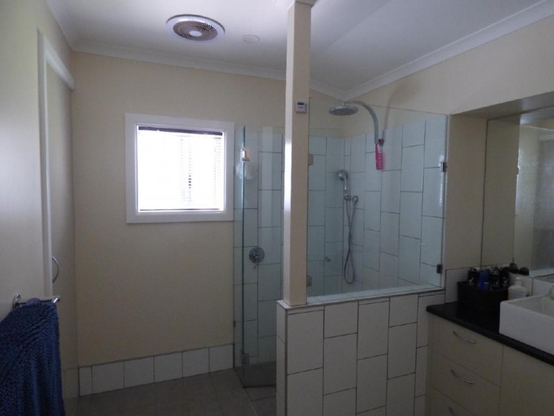 216 Hovell Street, Cootamundra NSW 2590