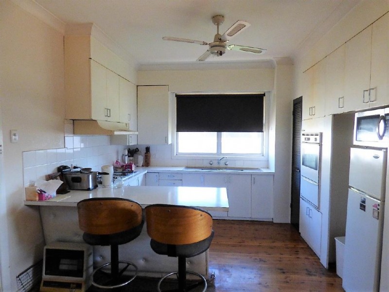 26 Gundagai Road, Cootamundra NSW 2590