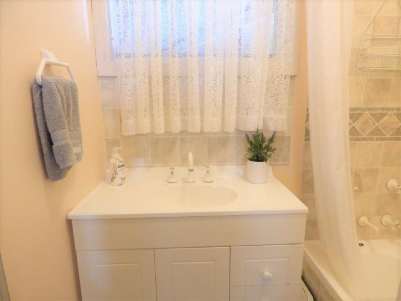 38 Ursula Street, Cootamundra NSW 2590