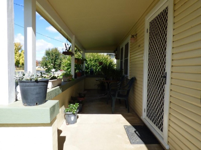 169 Sutton Street, Cootamundra NSW 2590