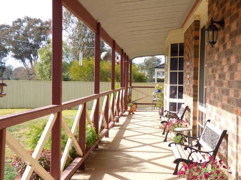 11 Wood Street, Stockinbingal NSW 2725