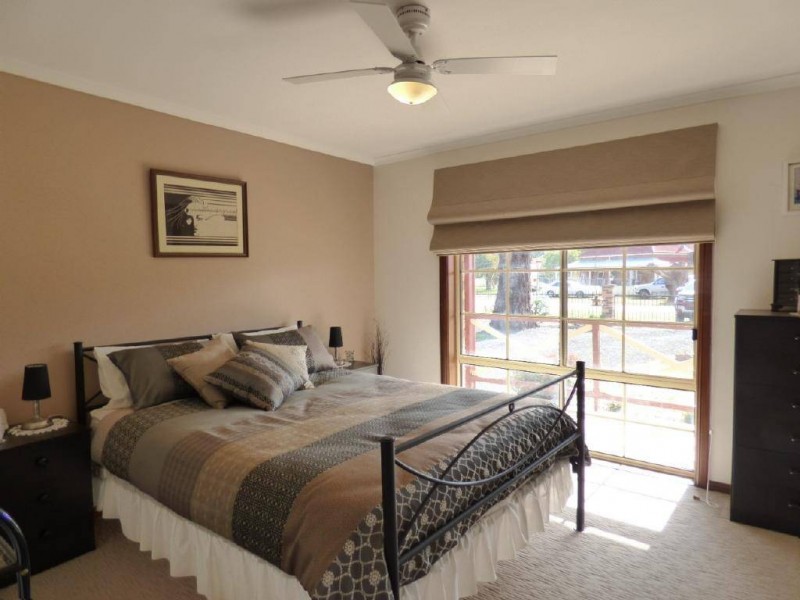 11 Wood Street, Stockinbingal NSW 2725