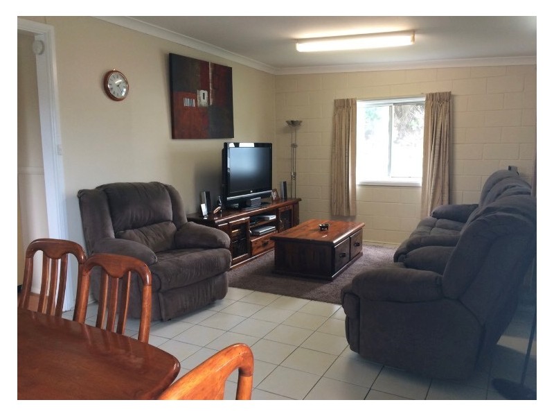 16 Margaret Street, Cootamundra NSW 2590