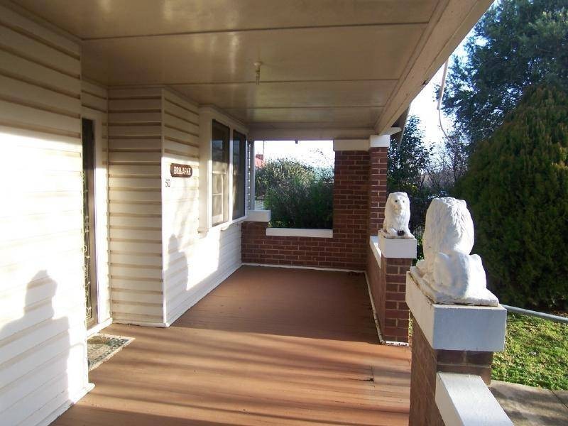 50 Crown Street, Cootamundra NSW 2590