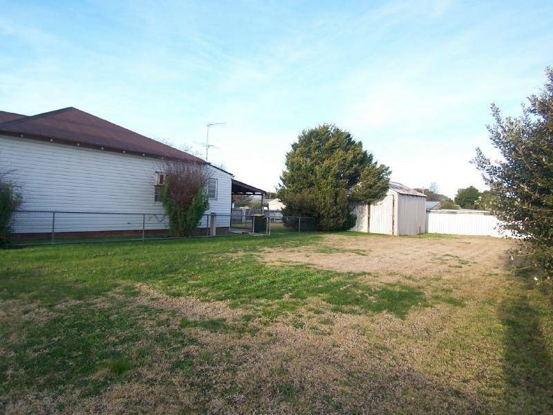 50 Crown Street, Cootamundra NSW 2590