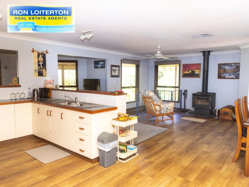 38 Pinkerton Lane, Cootamundra NSW 2590