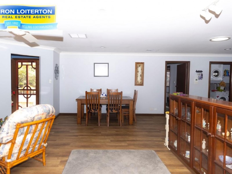 38 Pinkerton Lane, Cootamundra NSW 2590