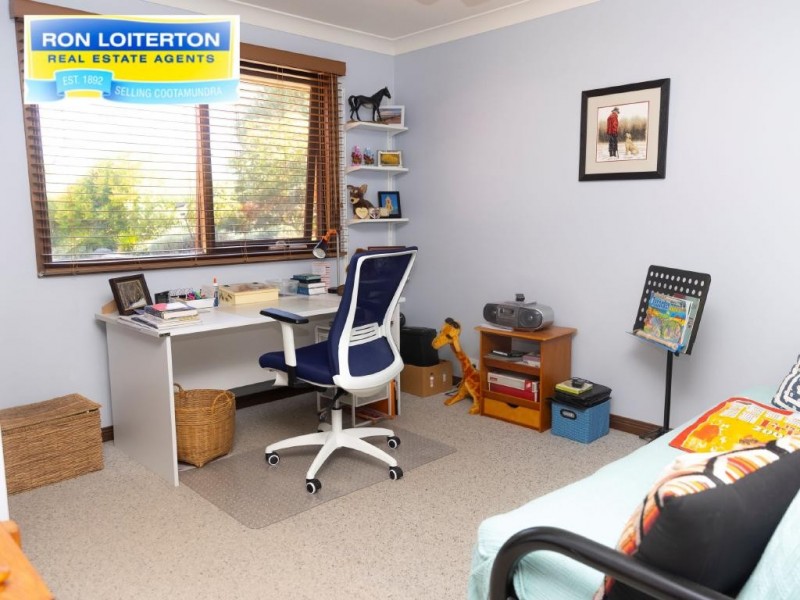 38 Pinkerton Lane, Cootamundra NSW 2590