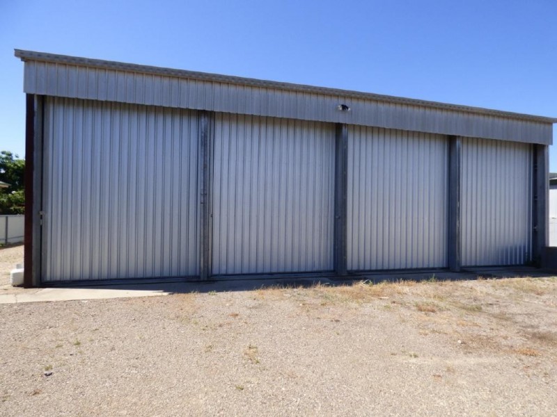 199 Hovell Street, Cootamundra NSW 2590