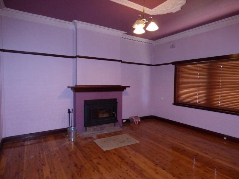 199 Hovell Street, Cootamundra NSW 2590