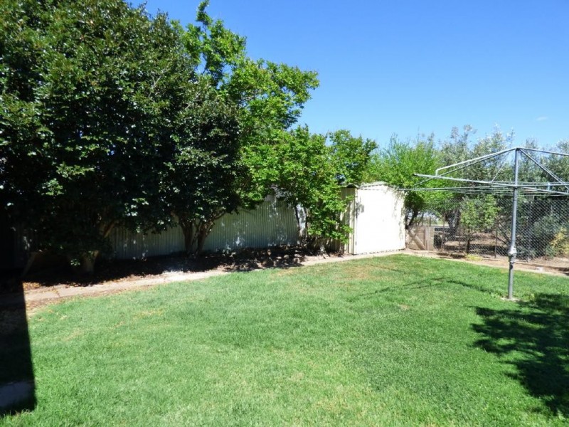 199 Hovell Street, Cootamundra NSW 2590