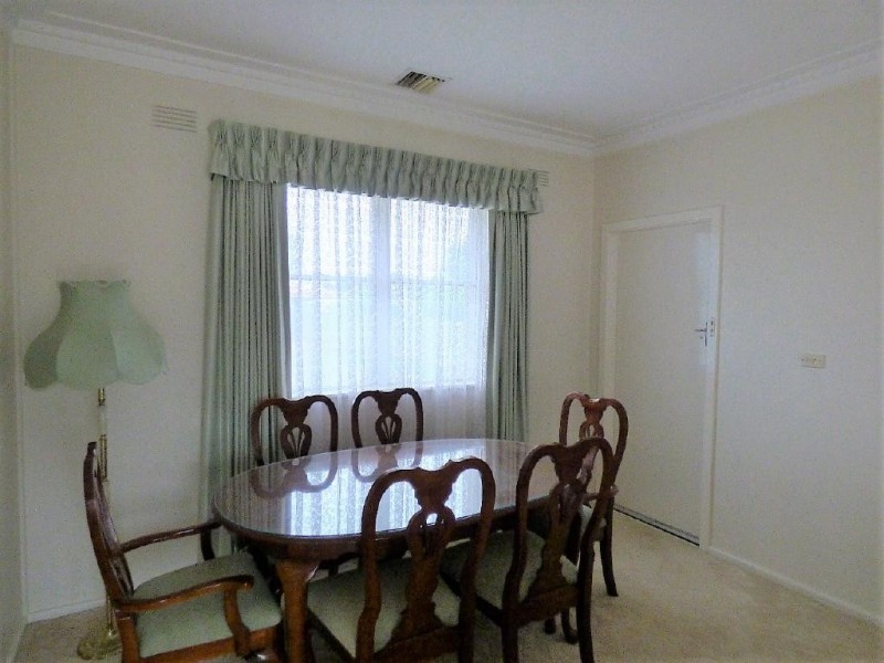 25 Queen Street, Cootamundra NSW 2590