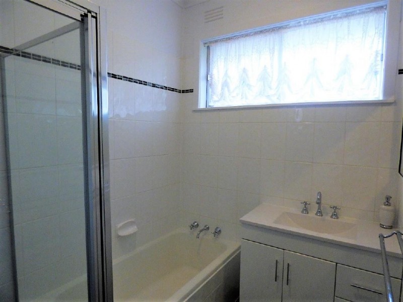 25 Queen Street, Cootamundra NSW 2590