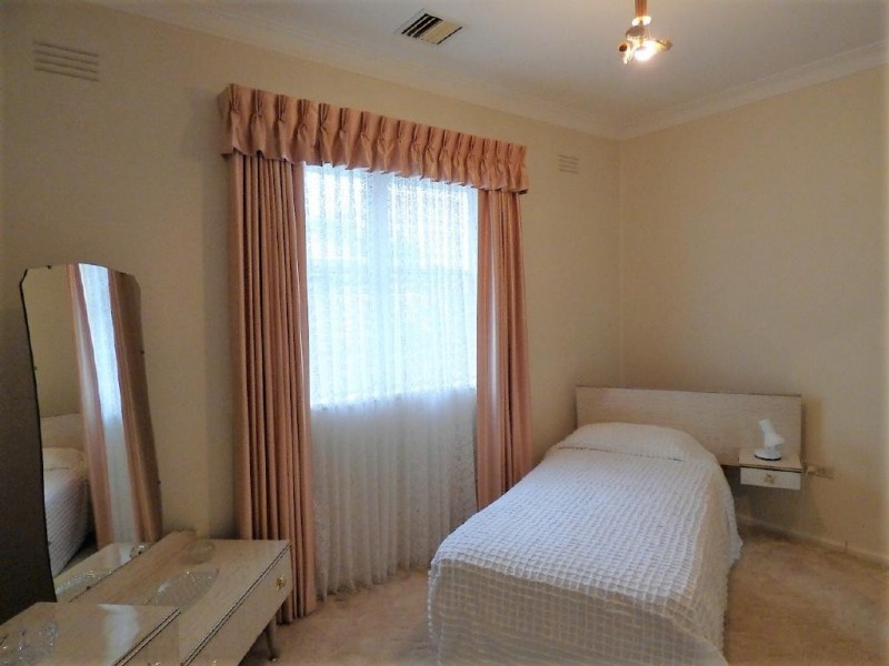 25 Queen Street, Cootamundra NSW 2590