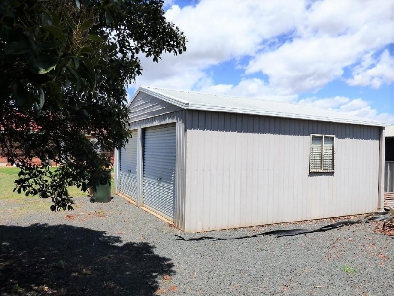25 Queen Street, Cootamundra NSW 2590