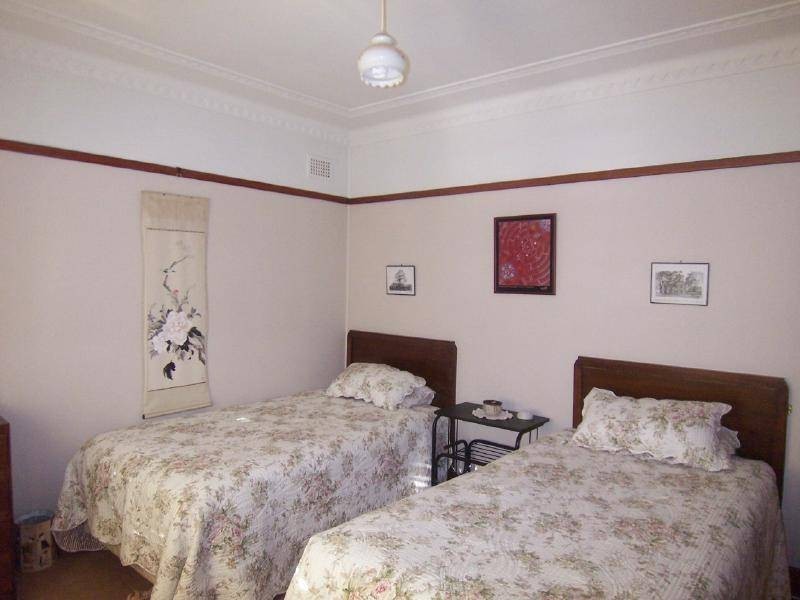 34 Crown Street, Cootamundra NSW 2590