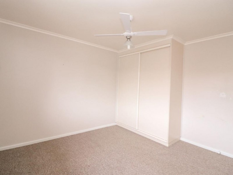 4 Elizabeth Street, Cootamundra NSW 2590
