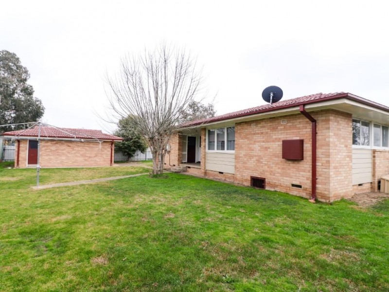4 Elizabeth Street, Cootamundra NSW 2590