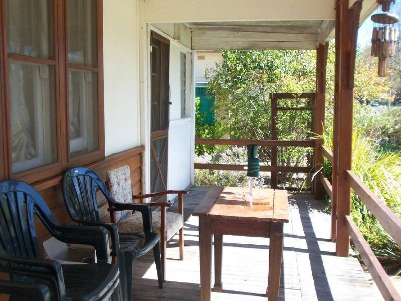 60 Hurley Street, Cootamundra NSW 2590