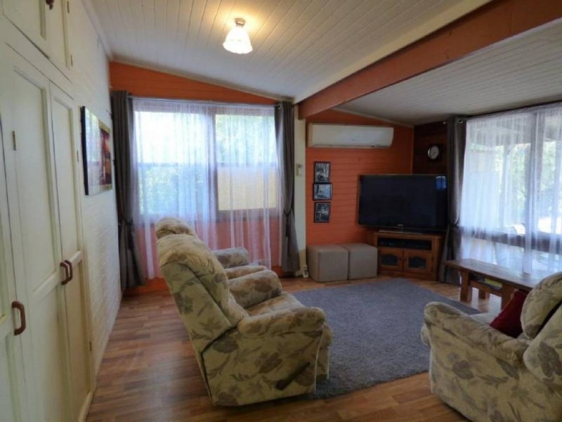 38 Florence Street, Cootamundra NSW 2590