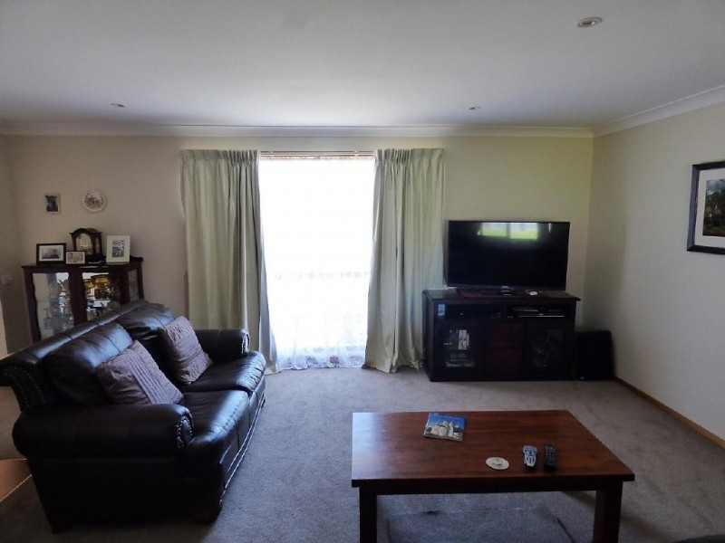 19 Inala Place, Cootamundra NSW 2590