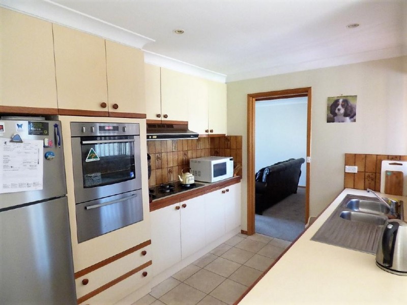 19 Inala Place, Cootamundra NSW 2590