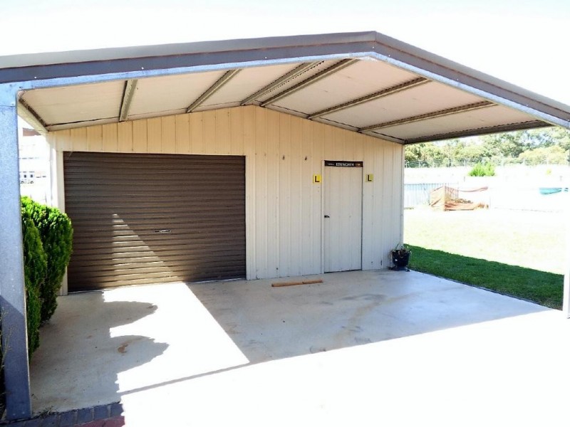 19 Inala Place, Cootamundra NSW 2590