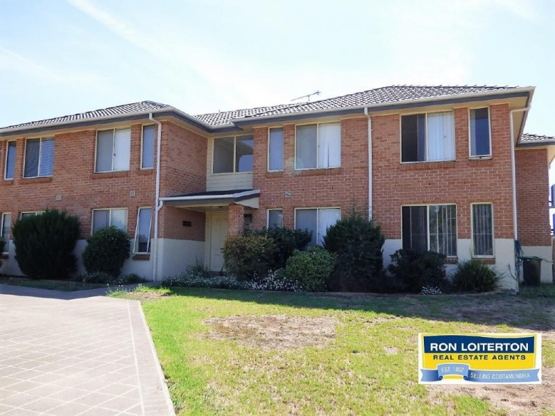 4/5 Bethany Place, Cootamundra NSW 2590