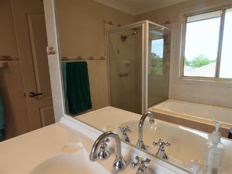 4/5 Bethany Place, Cootamundra NSW 2590