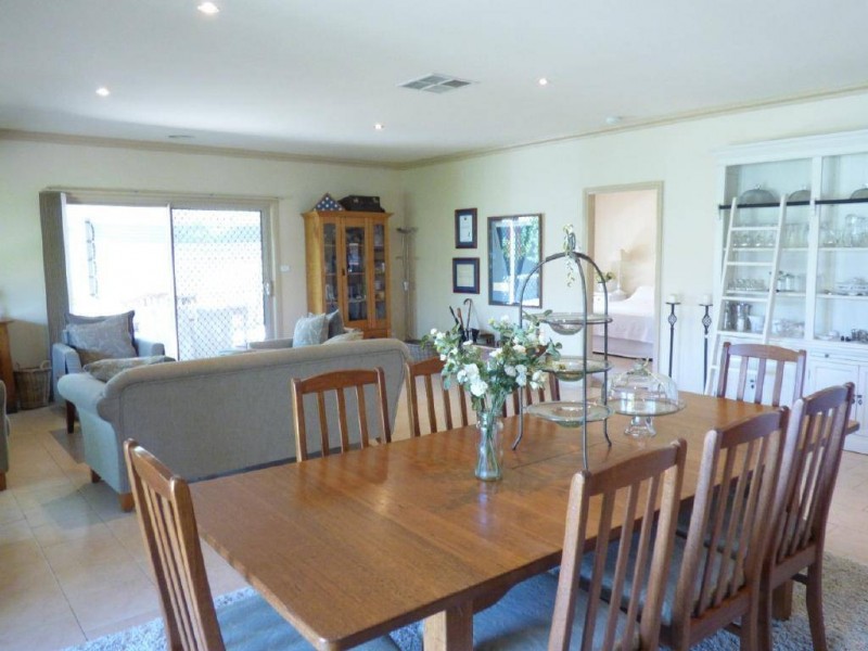11 Matilda Avenue, Cootamundra NSW 2590