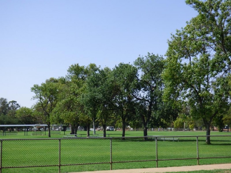 65 Crown Street, Cootamundra NSW 2590