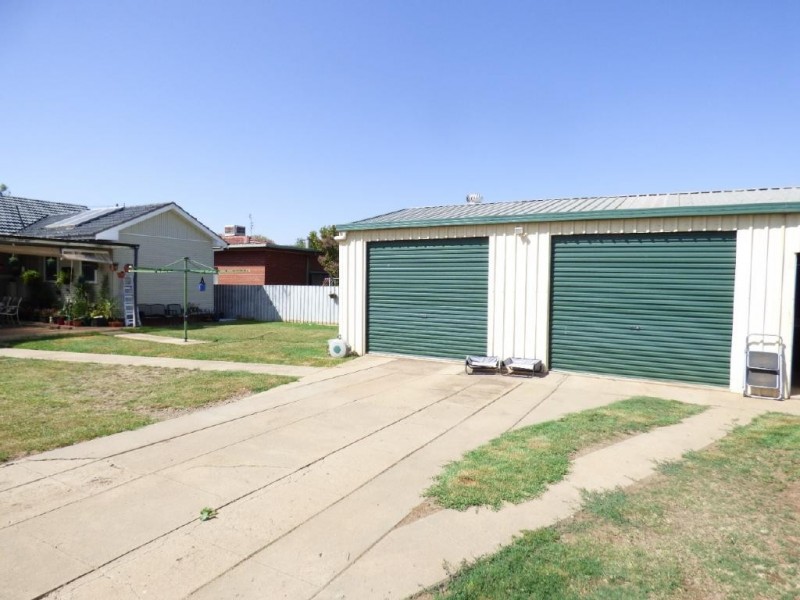 65 Crown Street, Cootamundra NSW 2590