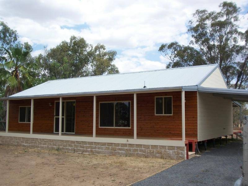 31 Troy Street, Stockinbingal NSW 2725