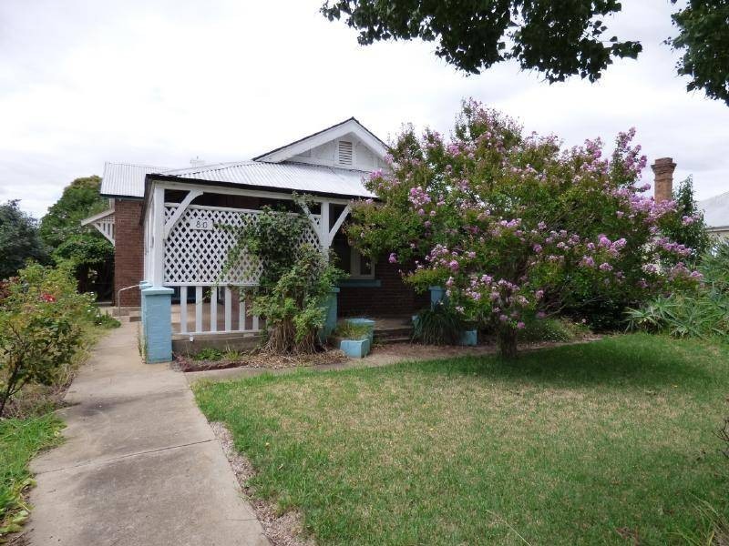 80 Thompson Street, Cootamundra NSW 2590